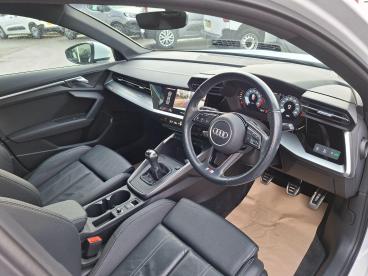 SPOTICAR Audi A3 1.5 Tfsi 35 S Line Euro 6 (s/s) 4dr Used Car - Saloon Petrol White - Boston - 1200565253_3