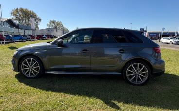 SPOTICAR Audi A3 1.5 Tfsi Cod 35 Black Edition Sportback S Tronic E Used Car - Saloon Petrol Grey - Darlington - 1200598240_4
