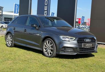 SPOTICAR Audi A3 1.5 Tfsi Cod 35 Black Edition Sportback S Tronic E Used Car - Saloon Petrol Grey - Darlington - 1200598240_5