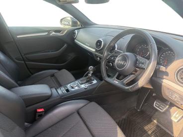 SPOTICAR Audi A3 1.5 Tfsi Cod 35 Black Edition Sportback S Tronic E Used Car - Saloon Petrol Black - Hereford - 1200615276_3