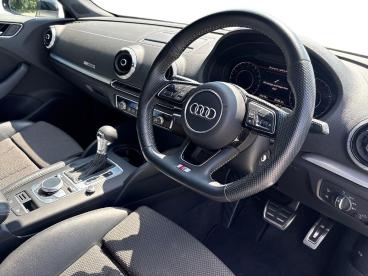 SPOTICAR Audi A3 1.5 Tfsi Cod 35 S Line Sportback S Tronic Euro 6 ( Used Car - Saloon Petrol Black - Cirencester - 1200621459_3
