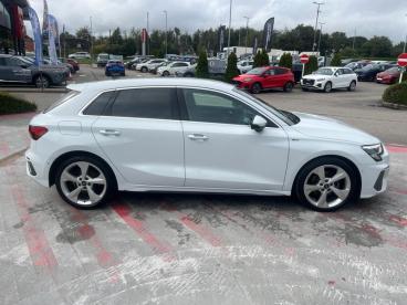 SPOTICAR Audi A3 1.5 Tfsi 35 S Line Sportback Euro 6 (s/s) 5dr Used Car - Saloon Petrol White - Bodmin - 1200632841_4