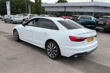 SPOTICAR Audi A4 2.0 Tdi 35 Sport Edition S Tronic Euro 6 (s/s) 4dr Used Car - Saloon Diesel White - Welling - 1200622519_2