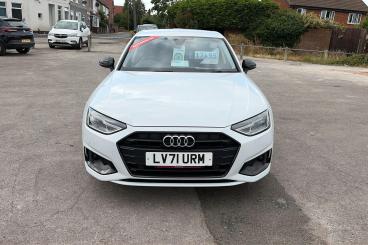 SPOTICAR Audi A4 2.0 Tdi 35 Sport Edition S Tronic Euro 6 (s/s) 4dr Used Car - Saloon Diesel White - Welling - 1200622519_5