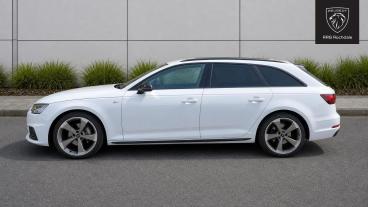 SPOTICAR Audi A4 Avant 2.0 Tdi 40 Black Edition S Tronic Quattro Euro 6 ( Used Car - Estate Diesel White - Rochdale - 1200619445_4