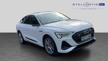 SPOTICAR Audi E-tron 55 Launch Edition Sportback Auto Quattro 5dr 95kwh Used Car - Suv Electric White - Walton On Thames - 1200640910_1