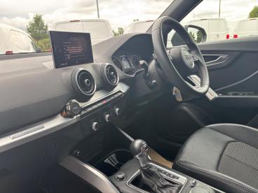 SPOTICAR Audi Q2 1.4 Tfsi Cod S Line S Tronic Euro 6 (s/s) 5dr Used Car - Suv Petrol Grey - Boston - 1200528807_4