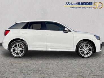 SPOTICAR Audi Q2 1.5 Tfsi Cod 35 S Line S Tronic Euro 6 (s/s) 5dr Used Car - Suv Petrol White - Ashington - 1200552400_5