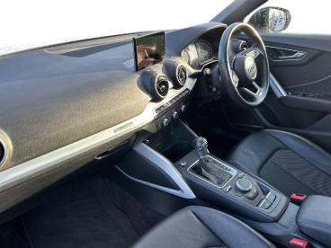 SPOTICAR Audi Q2 1.5 Tfsi Cod 35 S Line S Tronic Euro 6 (s/s) 5dr Used Car - Suv Petrol White - Ashington - 1200562638_3