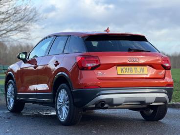 SPOTICAR Audi Q2 1.0 Tfsi 30 Se Euro 6 (s/s) 5dr Used Car - Suv Petrol Orange - Balsall Common - 1200563899_4