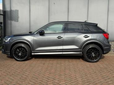 SPOTICAR Audi Q2 1.0 Tfsi 30 Black Edition Euro 6 (s/s) 5dr Used Car - Suv Petrol Grey - Norwich - 1200630120_5