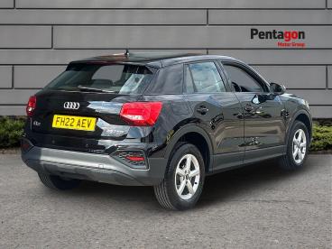SPOTICAR Audi Q2 1.0 Tfsi 30 Technik Euro 6 (s/s) 5dr Used Car - Suv Petrol Black - Burton-on-trent - 1200632456_4