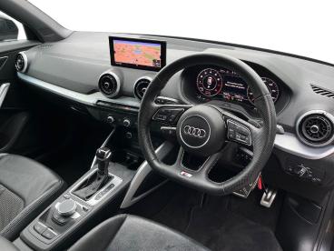 SPOTICAR Audi Q2 1.5 Tfsi Cod 35 Black Edition S Tronic Euro 6 (s/s Used Car - Suv Petrol Grey - Lincoln - 1200632484_5