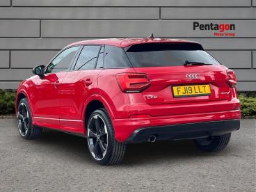 SPOTICAR Audi Q2 1.6 Tdi 30 Black Edition Euro 6 (s/s) 5dr Used Car - Suv Diesel Red - Nottingham - 1200632771_2