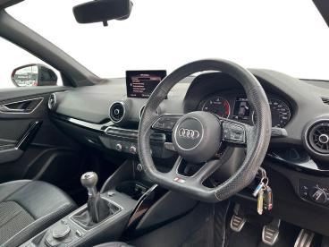 SPOTICAR Audi Q2 1.6 Tdi 30 Black Edition Euro 6 (s/s) 5dr Used Car - Suv Diesel Red - Nottingham - 1200632771_5
