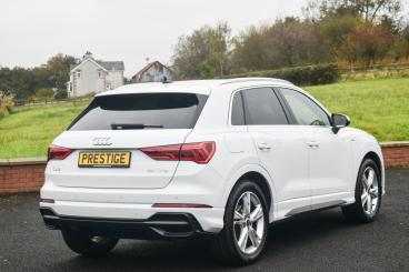 SPOTICAR Audi Q3 1.5 Tfsi Cod 35 S Line Euro 6 (s/s) 5dr Used Car - Suv Petrol White - Ballymena County Antrim - 1200559780_4