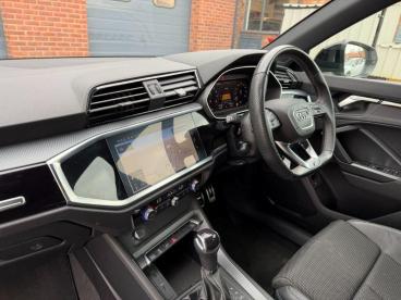 SPOTICAR Audi Q3 1.4 Tfsie 45 Black Edition Sportback S Tronic Euro Used Car - Suv Plug-in Hybrid White - Billinghay - 1200578617_4