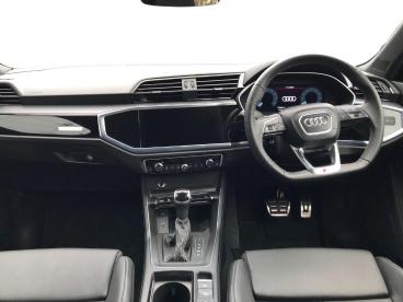 SPOTICAR Audi Q3 1.5 Tfsi Cod 35 Black Edition Sportback S Tronic E Used Car - Suv Petrol White - Bangor - 1200606907_4