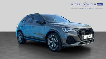 SPOTICAR Audi Q3 1.5 Tfsi Cod 35 Black Edition S Tronic Euro 6 (s/s Used Car - Suv Petrol Grey - Romford - 1200612773_1