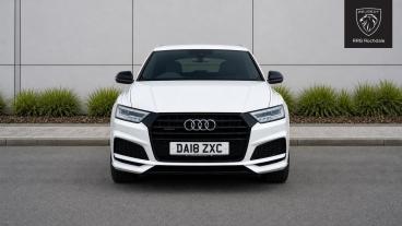 SPOTICAR Audi Q3 2.0 Tfsi Black Edition S Tronic Quattro Euro 6 (s/ Used Car - Suv Petrol White - Rochdale - 1200617234_2
