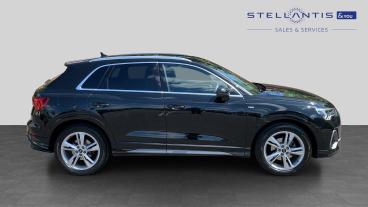 SPOTICAR Audi Q3 1.5 Tfsi Cod 35 S Line S Tronic Euro 6 (s/s) 5dr Used Car - Suv Petrol Black - Walton On Thames - 1200621215_2