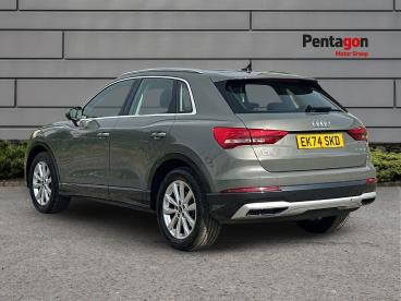 SPOTICAR Audi Q3 1.5 Tfsi Cod 35 Sport Euro 6 (s/s) 5dr Used Car - Suv Petrol Grey - Derby - 1200631904_2