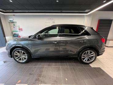 SPOTICAR Audi Q3 1.5 Tfsi Cod 35 Black Edition S Tronic Euro 6 (s/s Used Car - Suv Petrol Grey - Peterborough - 1200634254_4