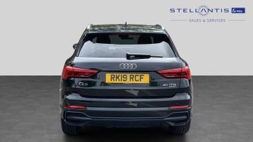 SPOTICAR Audi Q3 2.0 Tfsi 40 S Line S Tronic Quattro Euro 6 (s/s) 5 Used Car - Suv Petrol Black - Walton On Thames - 1200635431_4