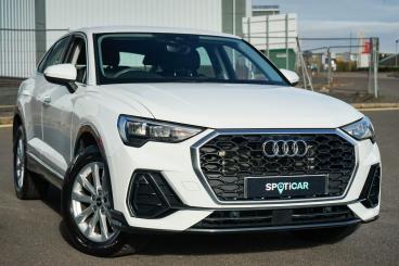 SPOTICAR Audi Q3 1.5 Tfsi Cod 35 Sport Sportback Euro 6 (s/s) 5dr Used Car - Suv Petrol White - Bromsgrove - 1200639500_1