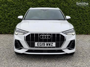SPOTICAR Audi Q3 1.5 Tfsi Cod 35 S Line S Tronic Euro 6 (s/s) 5dr Used Car - Suv Petrol White - Peterborough - 1200644612_2