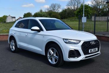 SPOTICAR Audi Q5 2.0 Tdi 40 S Line S Tronic Quattro Euro 6 (s/s) 5d Used Car - Suv Diesel White - Ballymena County Antrim - 1200517650_1