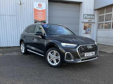 SPOTICAR Audi Q5 2.0 Tdi 40 S Line S Tronic Quattro Euro 6 (s/s) 5d Used Car - Suv Diesel Black - Inverness - 1200560851_1