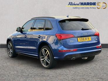 SPOTICAR Audi Q5 2.0 Tdi S Line Plus S Tronic Quattro Euro 6 (s/s) Used Car - Suv Diesel Blue - Wallsend - 1200562912_2