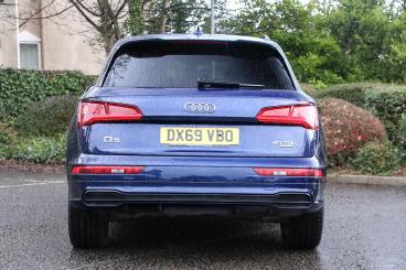 SPOTICAR Audi Q5 2.0 Tdi 40 Black Edition S Tronic Quattro Euro 6 ( Used Car - Suv Diesel Blue - Lichfield - 1200577516_4