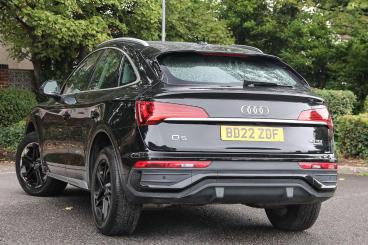SPOTICAR Audi Q5 2.0 Tdi 40 Sport Sportback S Tronic Quattro Euro 6 Used Car - Suv Diesel Black - Lichfield - 1200630929_3