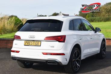 SPOTICAR Audi Q5 2.0 Tdi 40 S Line S Tronic Quattro Euro 6 (s/s) 5d Used Car - Suv Diesel White - Ballymena County Antrim - 1200640689_3