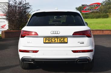 SPOTICAR Audi Q5 2.0 Tdi 40 S Line S Tronic Quattro Euro 6 (s/s) 5d Used Car - Suv Diesel White - Ballymena County Antrim - 1200640689_4