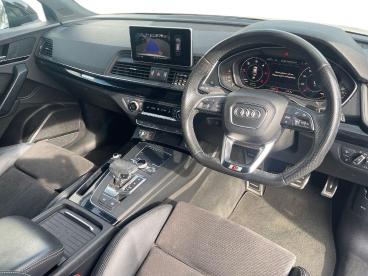 SPOTICAR Audi Q5 2.0 Tdi 40 Black Edition S Tronic Quattro Euro 6 ( Used Car - Suv Diesel White - Evesham - 1200642739_3
