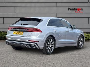 SPOTICAR Audi Q8 3.0 Tdi V6 50 S Line Tiptronic Quattro Euro 6 (s/s Used Car - Suv Diesel Silver - Nottingham - 1200632764_4