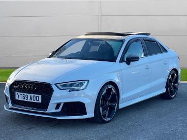 SPOTICAR Audi Rs3 2.5 Tfsi Audi Sport Edition S Tronic Quattro Euro Used Car - Saloon Petrol White - Selby - 1200567314_3