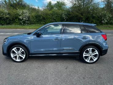 SPOTICAR Audi Sq2 2.0 Tfsi Vorsprung S Tronic Quattro Euro 6 (s/s) 5 Used Car - Suv Petrol Blue - Kidlington - 1200598616_3