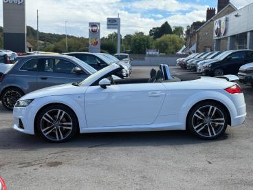 SPOTICAR Audi Tt 2.0 Tfsi S Line Roadster Euro 6 (s/s) 2dr Used Car - Saloon Petrol White - Chippenham - 1200554248_2