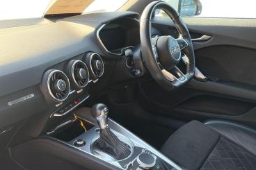 SPOTICAR Audi Tt 2.0 Tfsi 40 S Line S Tronic Euro 6 (s/s) 3dr Used Car - Coupe Petrol White - Newark On Trent - 1200645113_2