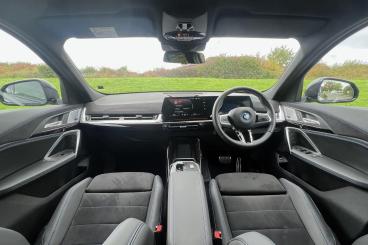 SPOTICAR Bmw Ix2 20 66.5kwh M Sport Auto Edrive 5dr (11kw Charger) Used Car - Suv Electric Black - Bridgend - 1200641780_4