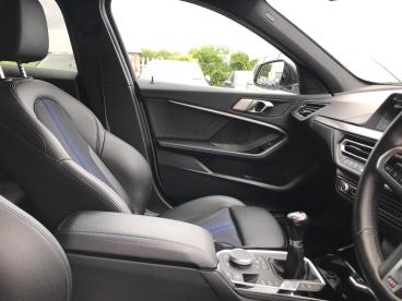 SPOTICAR Bmw 1 Series Serie 1 .5 118i M Sport (lcp) Euro 6 (s/s) 5dr Used Car - Hatchback Petrol White - Bangor - 1200537735_4