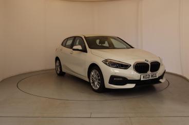 SPOTICAR Bmw 1 Series Serie 1 .5 118i Se (lcp) Euro 6 (s/s) 5dr Used Car - Hatchback Petrol White - Wellingborough - 1200538554_1