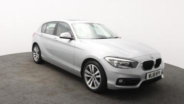 SPOTICAR Bmw 1 Series Serie 1 .5 118i Sport Auto Euro 6 (s/s) 5dr Used Car - Hatchback Petrol Silver - Truro - 1200563714_1