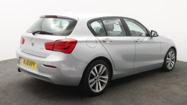 SPOTICAR Bmw 1 Series Serie 1 .5 118i Sport Auto Euro 6 (s/s) 5dr Used Car - Hatchback Petrol Silver - Truro - 1200563714_3