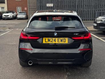 SPOTICAR Bmw 1 Series Serie 1 .5 118i Se (lcp) Dct Euro 6 (s/s) 5dr Used Car - Hatchback Petrol Black - Romford - 1200563932_4