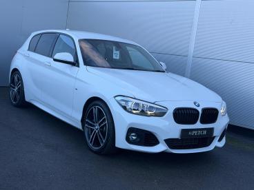 SPOTICAR Bmw 1 Series Serie 1 .5 118i Gpf M Sport Shadow Edition Euro 6 (s/s) 5d Used Car - Hatchback Petrol White - Darlington - 1200568334_3